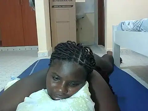 hotebbbyy online show from 01-19-26, 06:39