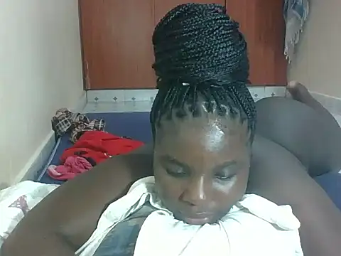 hotebbbyy online show from 05-09-26, 03:43