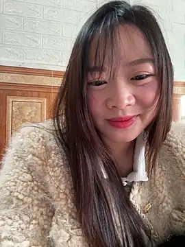 Snapshot of Hellen_111 chatting on 12-15-25, 03:56 Hellen 111 online show from 12-15-25, 03:56