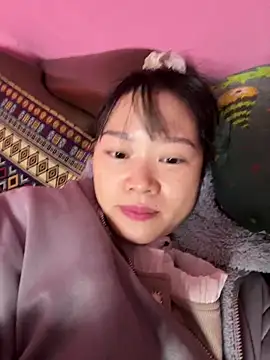 Snapshot of Hellen_111 chatting on 11-26-25, 01:22 Hellen 111 online show from 11-26-25, 01:22