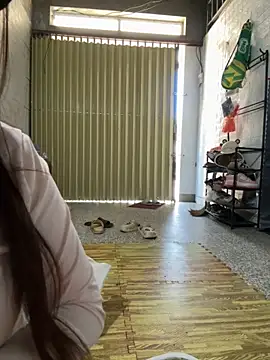 Snapshot of Hellen_111 chatting on 11-28-25, 03:39 Hellen 111 online show from 11-28-25, 03:39