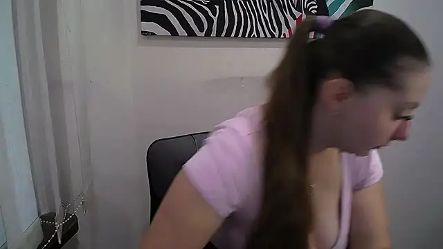  Annabelle Lee online show from 10-28-25, 07:40