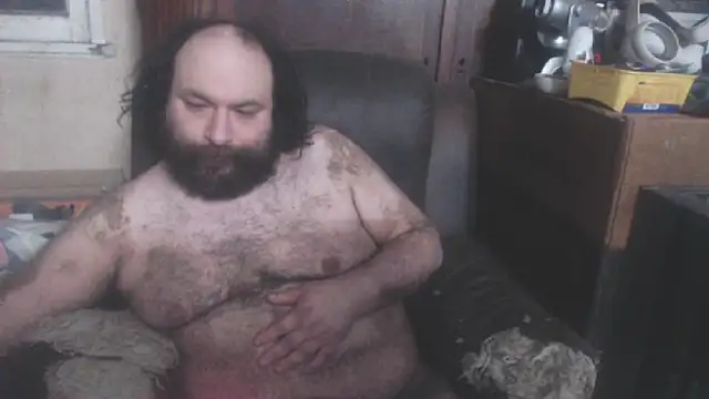 Snapshot of hairyhulk chatting on 11-02-25, 03:22 hairyhulk online show from 11-02-25, 03:22