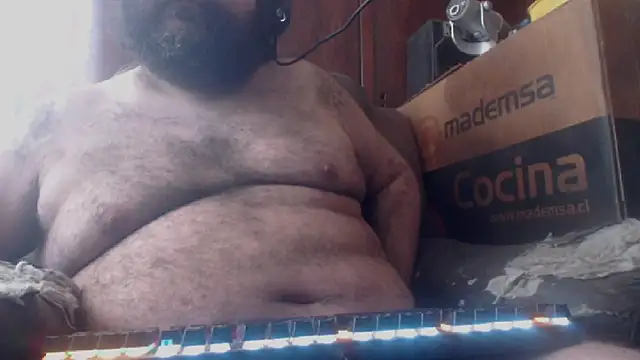 Snapshot of hairyhulk chatting on 12-02-25, 03:47 hairyhulk online show from 12-02-25, 03:47