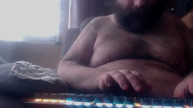 Snapshot of hairyhulk chatting on 11-13-25, 04:33 hairyhulk online show from 11-13-25, 04:33