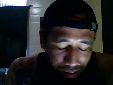 Snapshot of Tomcat1800 chatting on 02-18-25, 02:38 Tomcat1800 online show from 02-18-25, 02:38