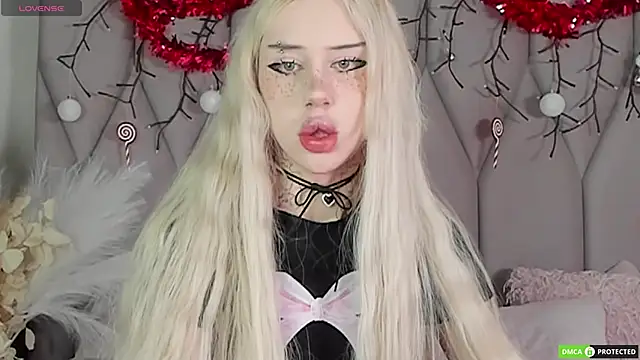 Snapshot of Joy_Barker chatting on 01-18-26, 03:32 Joy Barker online show from 01-18-26, 03:32