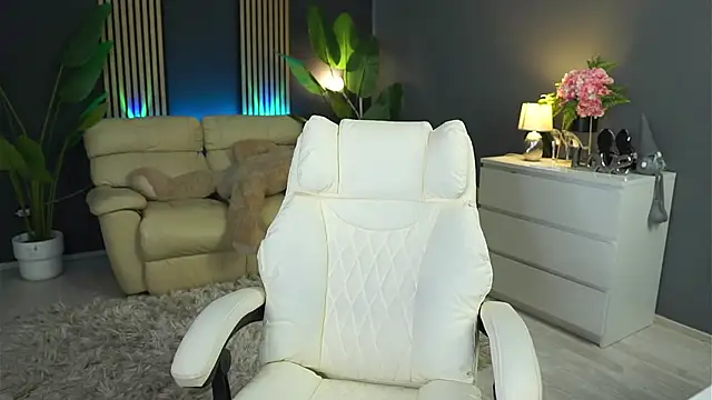 SweetBlondy35 online show from 02-18-26, 05:31