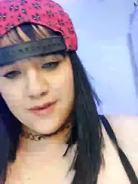 ItsNaiixa online show from 01-19-25, 02:36
