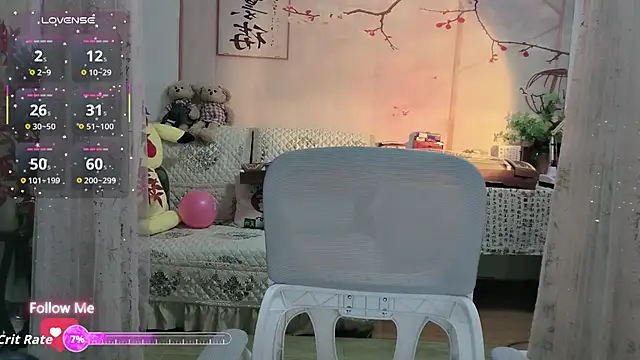 Lisa-s online show from 10-26-25, 01:28