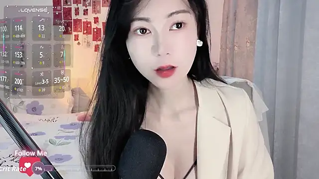 Lisa-s online show from 12-20-25, 02:25