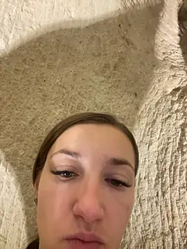 Snapshot of KateRedgar chatting on 10-19-25, 07:00 KateRedgar online show from 10-19-25, 07:00