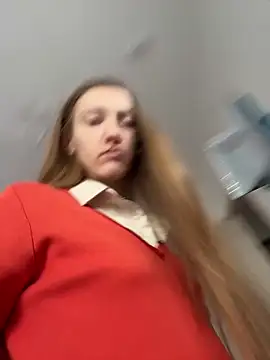 KateRedgar online show from 04-08-26, 01:56