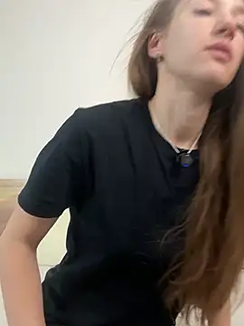 KateRedgar online show from 02-03-26, 01:05