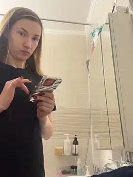 KateRedgar online show from 03-11-26, 11:04