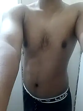 Snapshot of hottboy_39 chatting on 12-09-24, 04:23 hottboy 39 online show from 12-09-24, 04:23