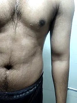 hottboy 39 online show from 12-19-25, 06:32