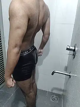 hottboy 39 online show from 05-27-26, 07:54