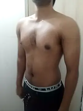 Snapshot of hottboy_39 chatting on 01-02-25, 09:11 hottboy 39 online show from 01-02-25, 09:11