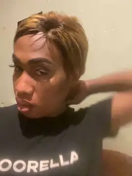 Moorella1 online show from 11-29-25, 06:08