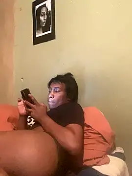 Moorella1 online show from 11-11-25, 04:02