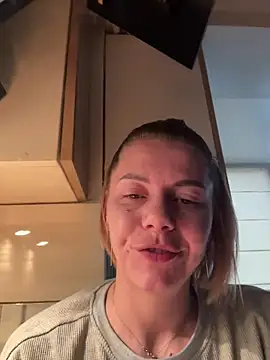 tanyagrey online show from 12-16-25, 06:50