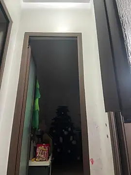 tanyagrey online show from 12-18-25, 06:51