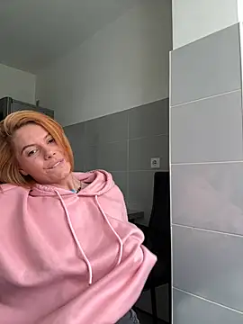 Snapshot of tanyagrey chatting on 03-14-25, 09:24 tanyagrey online show from 03-14-25, 09:24