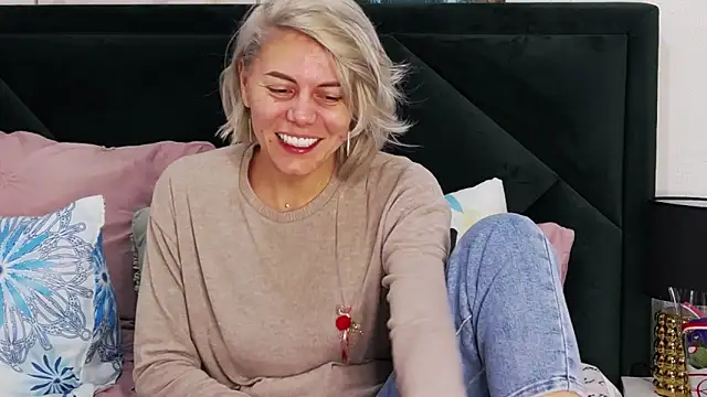 tanyagrey online show from 03-03-26, 06:42