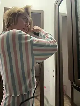 tanyagrey online show from 11-11-25, 07:47