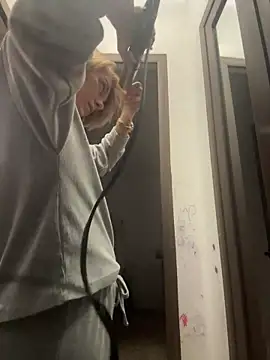 tanyagrey online show from 11-07-25, 06:18