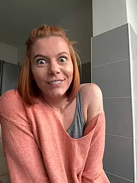 Snapshot of tanyagrey chatting on 02-20-25, 08:17 tanyagrey online show from 02-20-25, 08:17