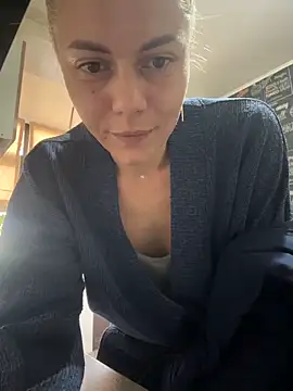 tanyagrey online show from 03-12-26, 06:17