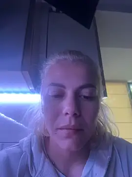Snapshot of tanyagrey chatting on 05-28-26, 05:59 tanyagrey online show from 05-28-26, 05:59
