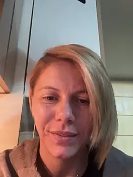 Snapshot of tanyagrey chatting on 10-01-25, 05:45 tanyagrey online show from 10-01-25, 05:45