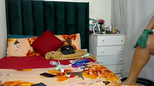 GaggingQueenxx online show from 11-26-25, 01:33