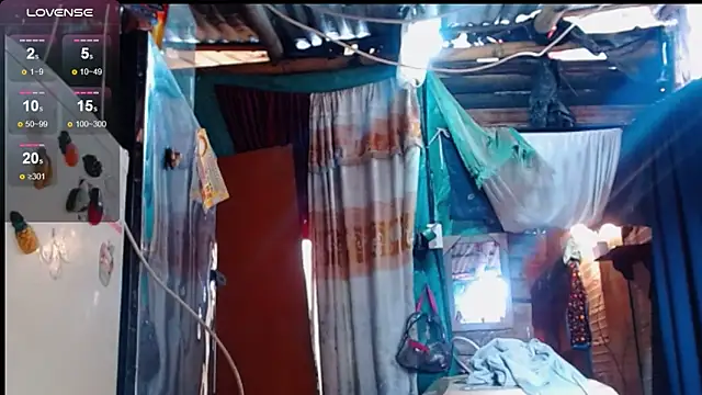 Alanagracia online show from 11-06-25, 01:15