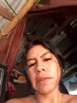 Alanagracia online show from 11-02-25, 04:45