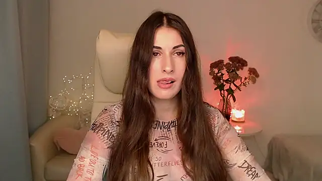 MaryMalory11 online show from 10-07-25, 04:52