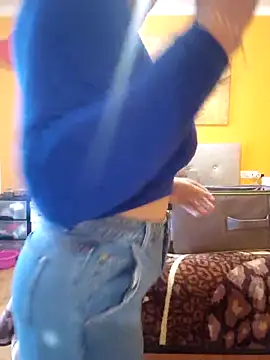 Snapshot of lamorbosa37 chatting on 03-29-26, 03:35 lamorbosa37 online show from 03-29-26, 03:35