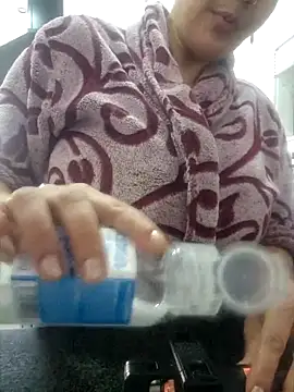 Snapshot of lamorbosa37 chatting on 04-16-26, 12:06 lamorbosa37 online show from 04-16-26, 12:06