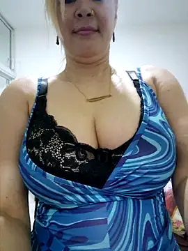 Snapshot of lamorbosa37 chatting on 02-25-25, 11:26 lamorbosa37 online show from 02-25-25, 11:26