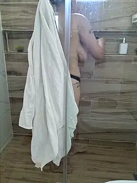 Snapshot of lamorbosa37 chatting on 03-01-25, 02:44 lamorbosa37 online show from 03-01-25, 02:44