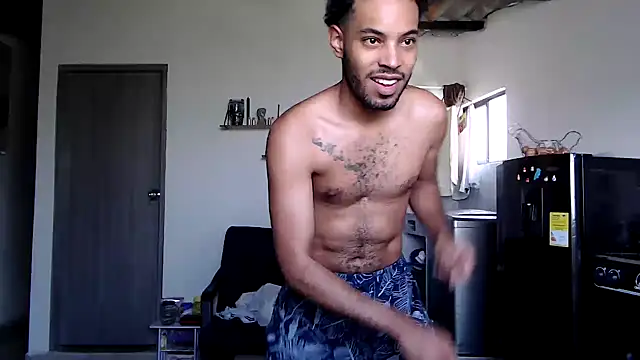 Snapshot of colinbrown chatting on 05-12-26, 02:34 colinbrown online show from 05-12-26, 02:34