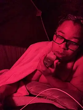 bustypothead online show from 02-25-25, 07:20