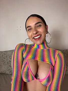 ThaliaRivera  online show from 05-17-26, 02:11