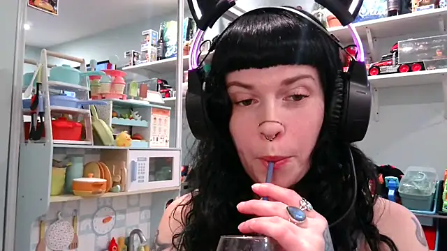 Marcelinegoddess online show from 02-17-25, 03:58