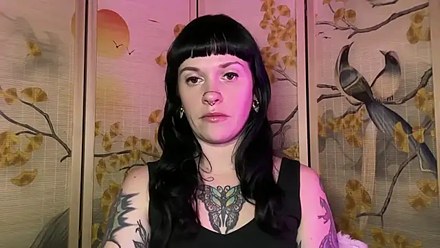 Snapshot of Marcelinegoddess chatting on 04-25-26, 02:14 Marcelinegoddess online show from 04-25-26, 02:14