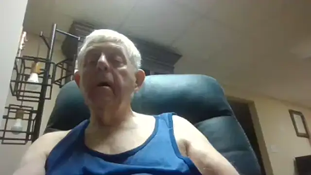 Snapshot of bootlegmanz chatting on 06-01-26, 07:41 bootlegmanz online show from 06-01-26, 07:41