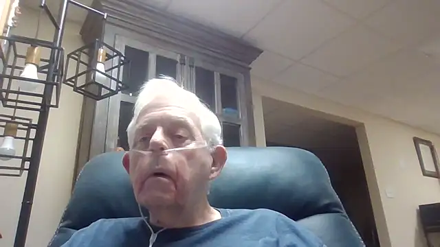 Snapshot of bootlegmanz chatting on 05-31-26, 07:36 bootlegmanz online show from 05-31-26, 07:36